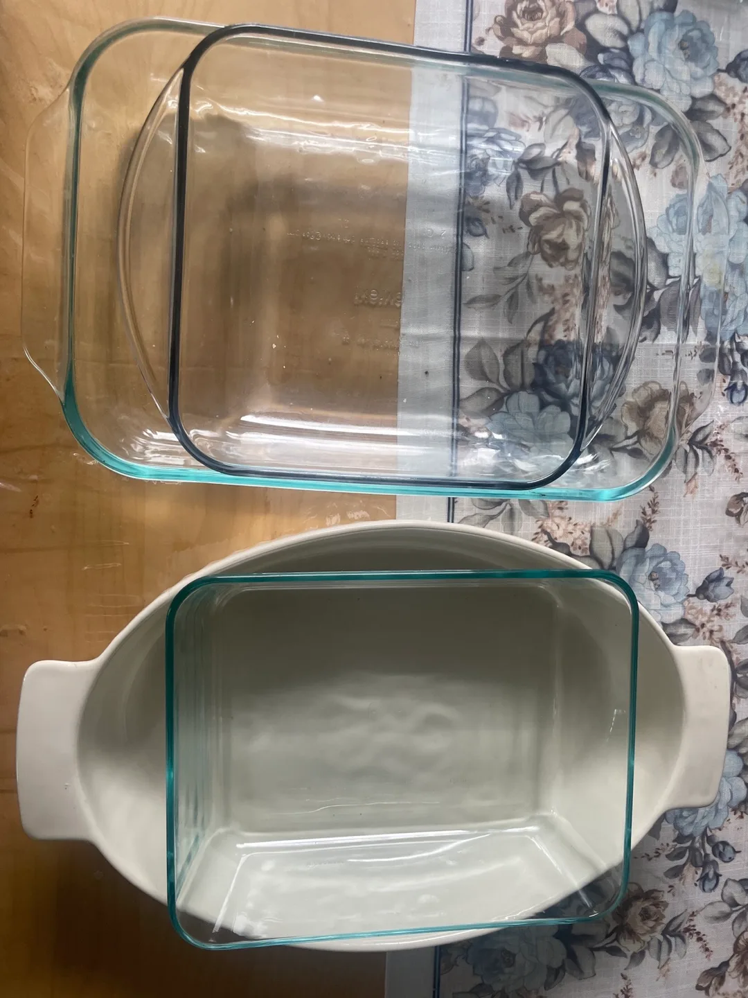 Assorted Baking Dishes Set thumbnail