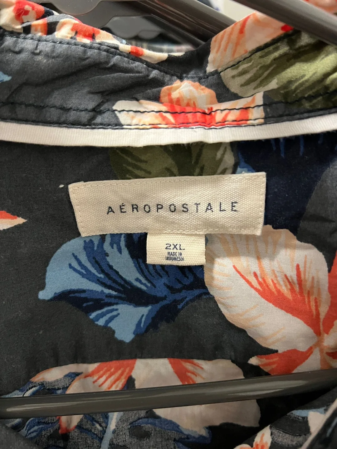 Aeropostale Floral Shirt - Size 2XL image indicator(2)