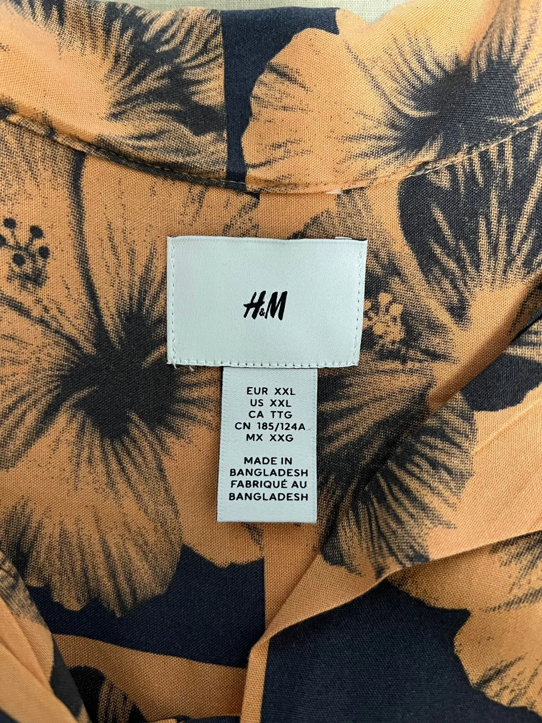 H&M XXL Floral Print Shirt image indicator(2)