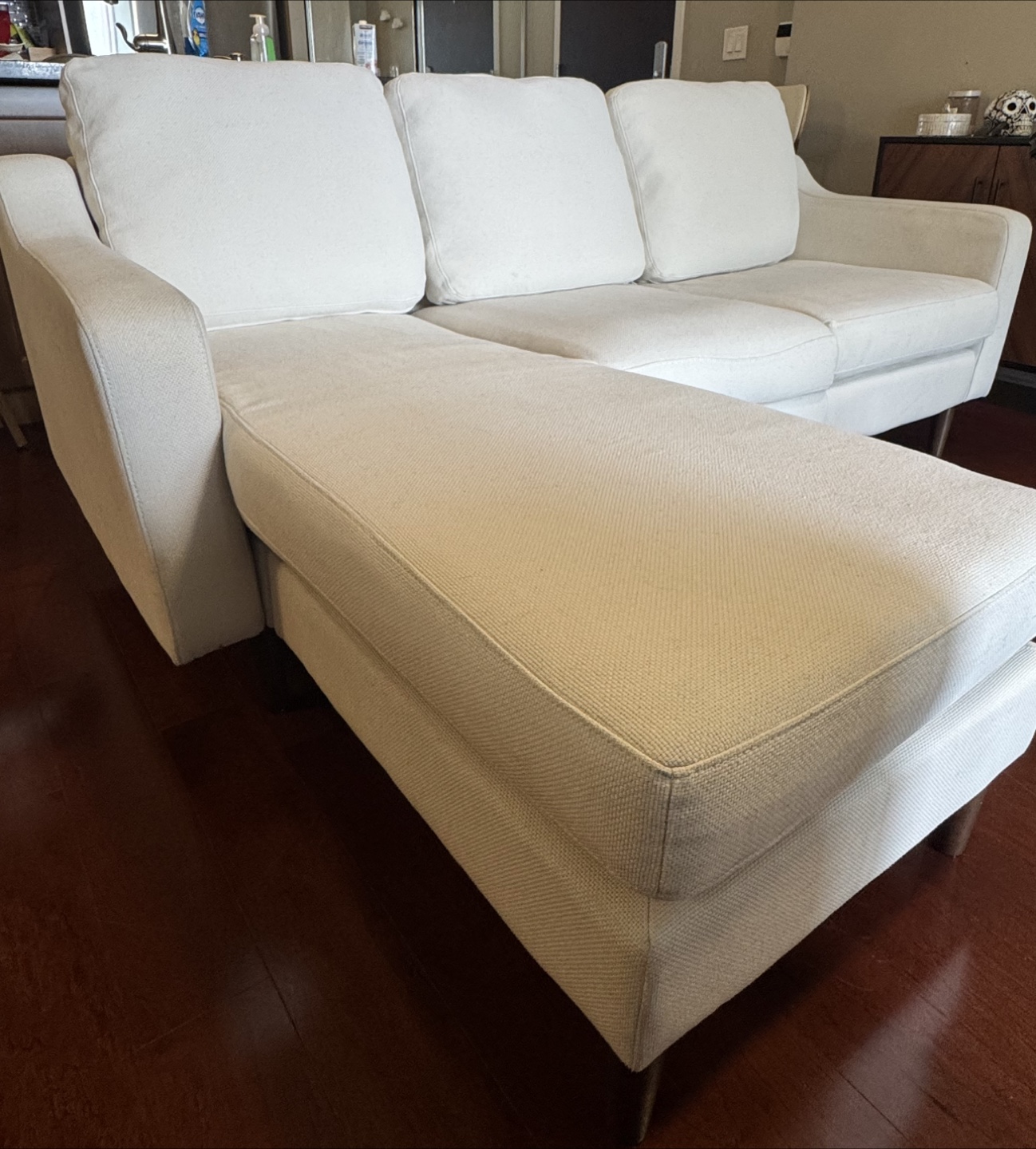 White Sectional Sofa with reversible Chaise Lounge - photo 2