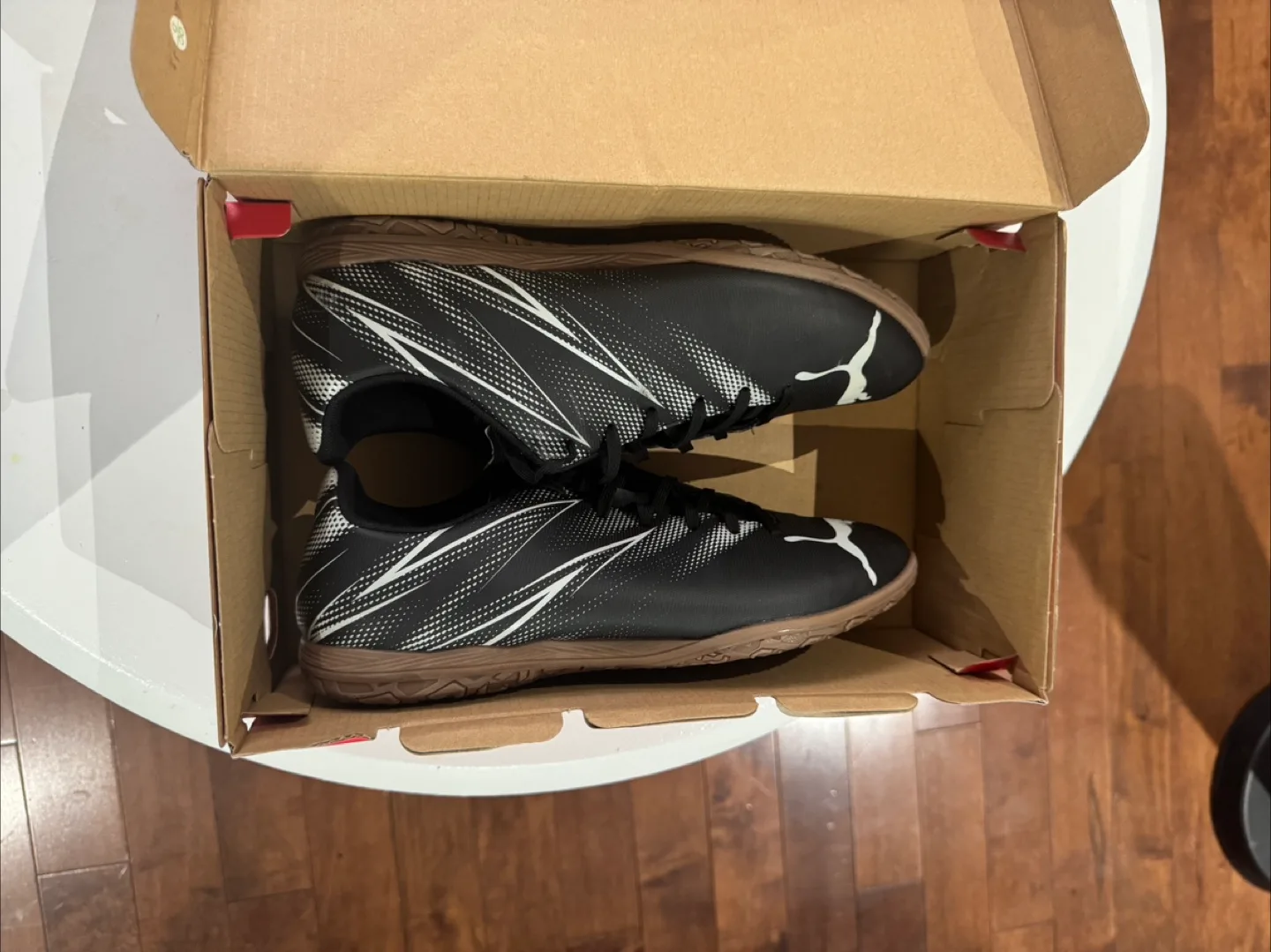 Puma Attacanto II Indoor Soccer Shoes - Size 9 image indicator(5)