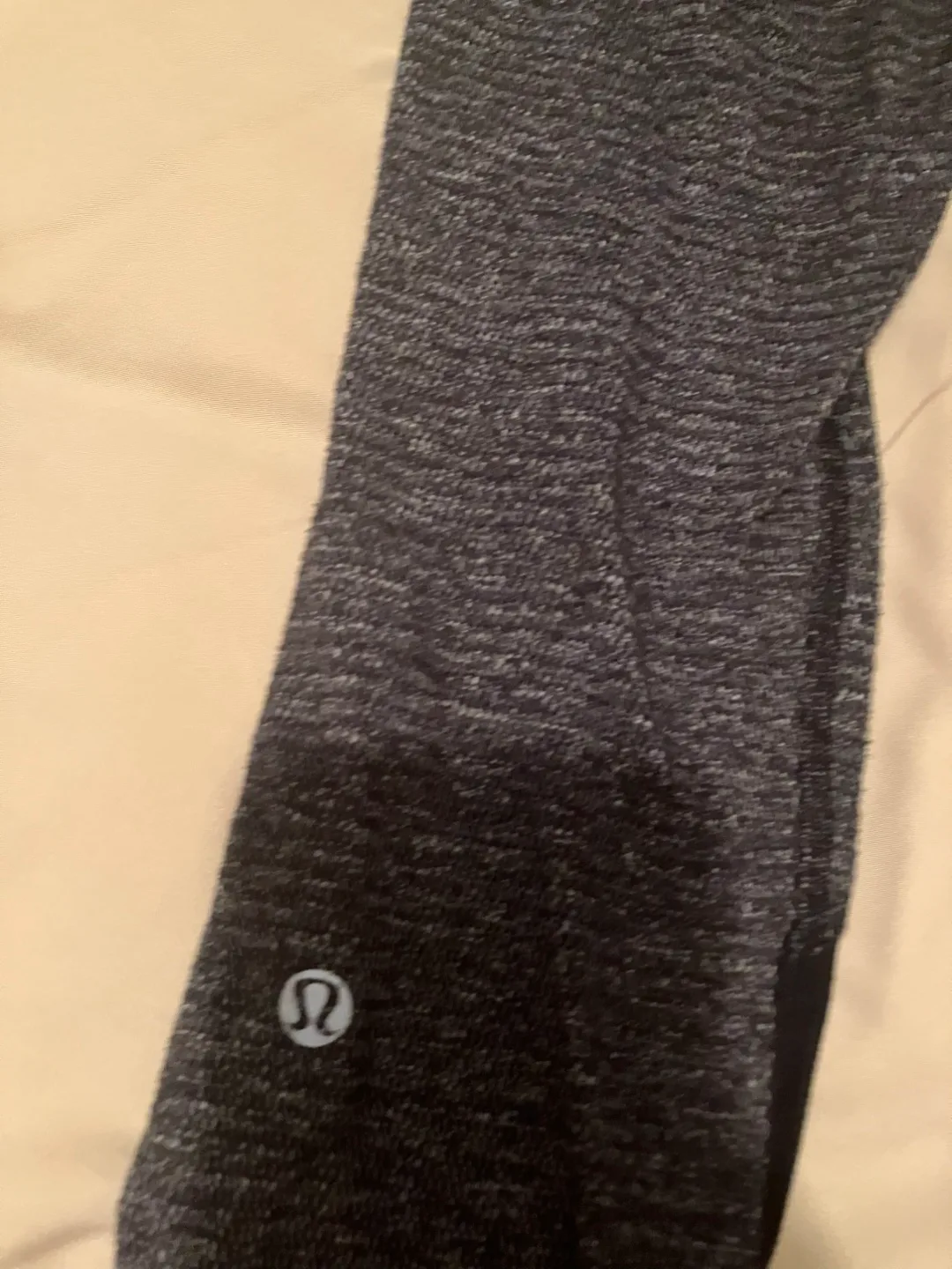 Lululemon Leggings - Size 4 image indicator(5)