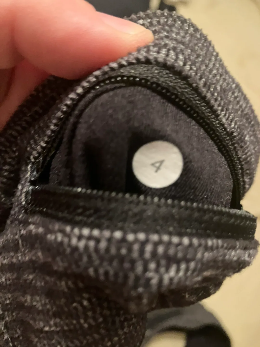 Lululemon Leggings - Size 4 image indicator(3)