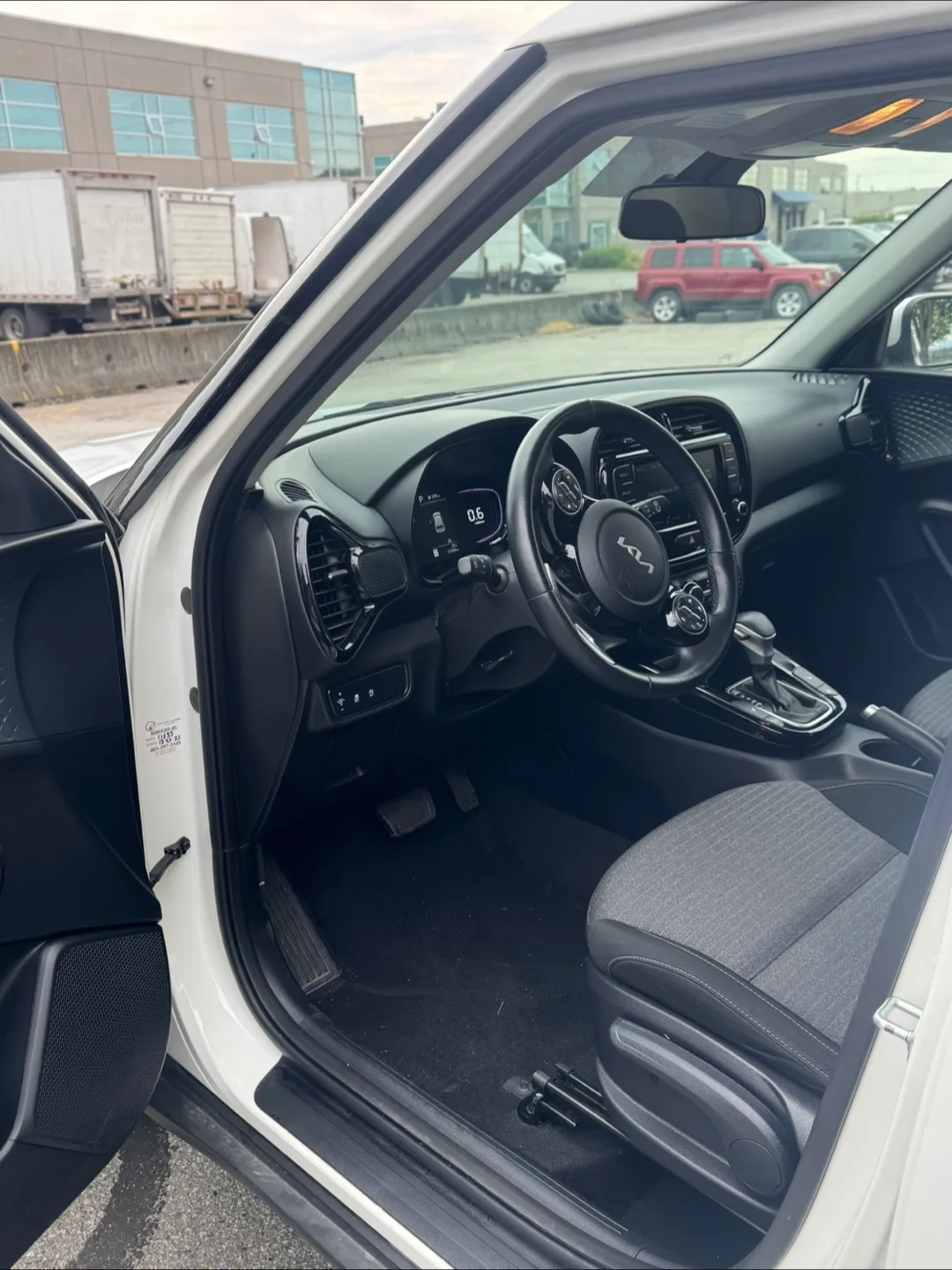 2023 kia soul image indicator(5)