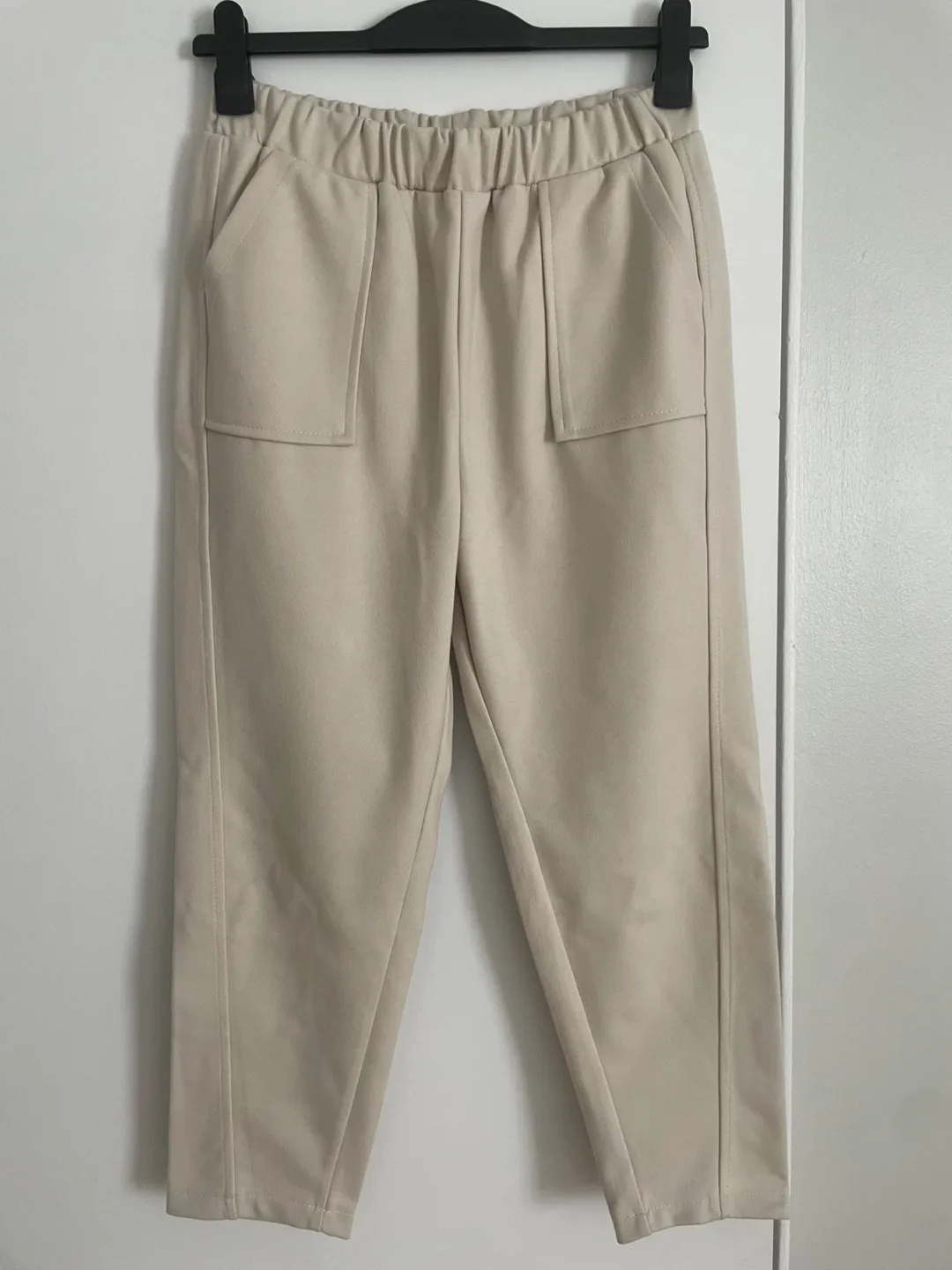 Beige Pants, size M thumbnail