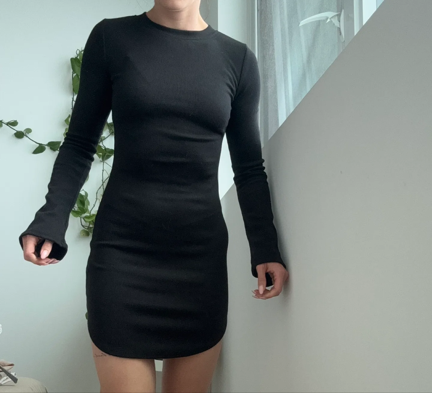 Forever 21 Black Long Sleeve Dress - XS thumbnail