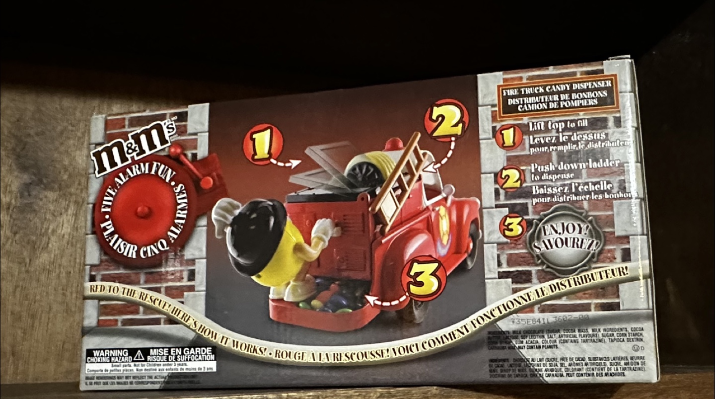 M&M BNIB Collectible Fire Truck candy dispenser - photo 2