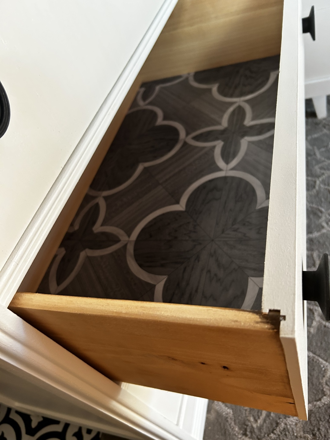 Dresser & Nightstand Set - photo 4