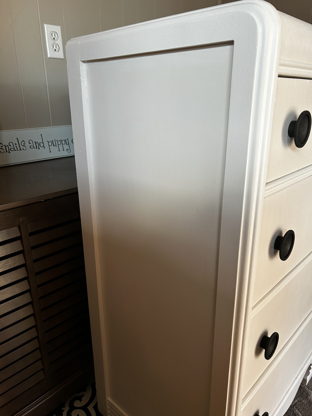 Dresser & Nightstand Set - photo 2