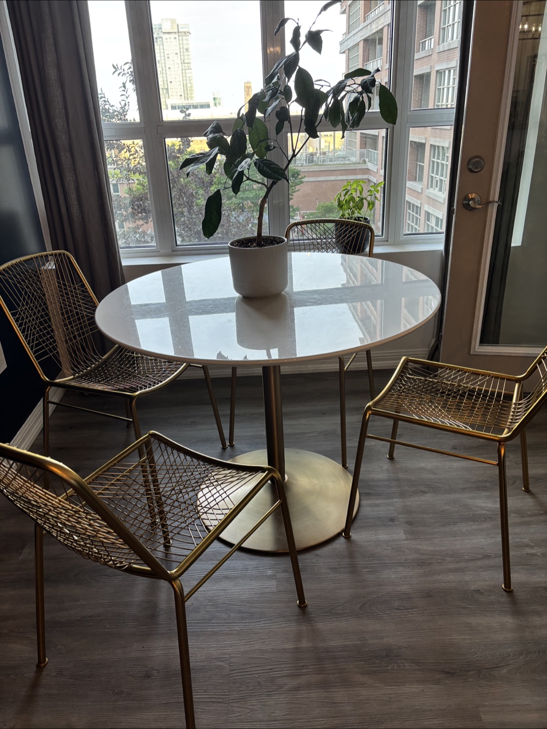 Gold Wire Dining Chairs & Round White Table