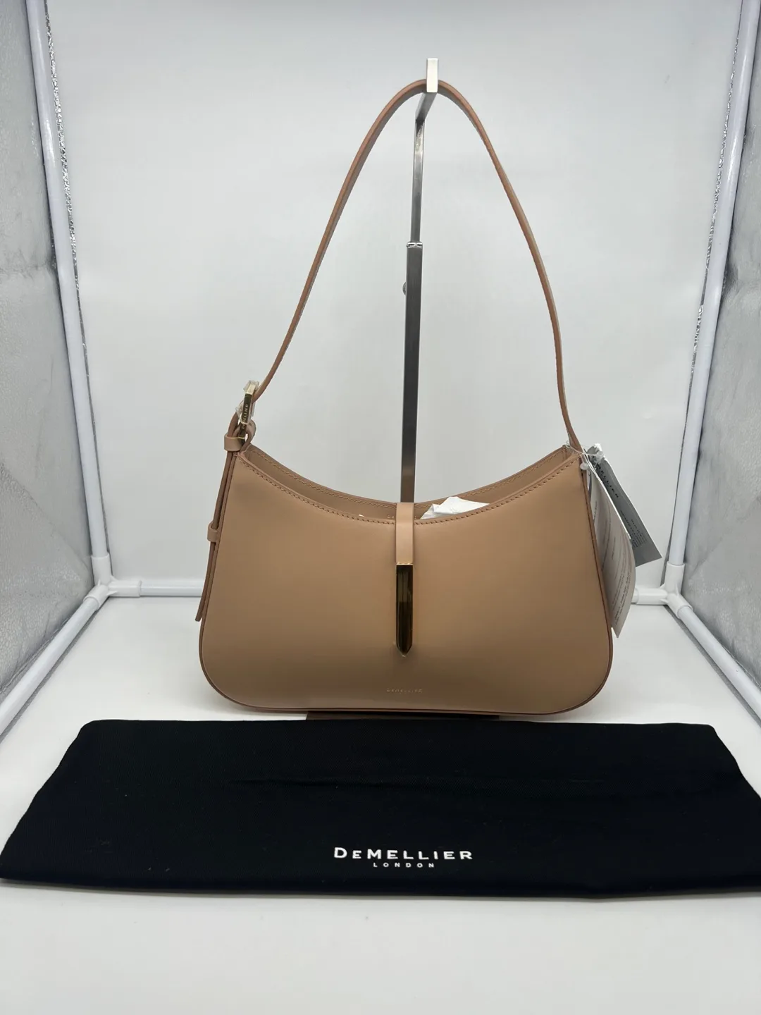 Demellier Tokyo Light Tan Smooth Leather Shoulder Bag thumbnail