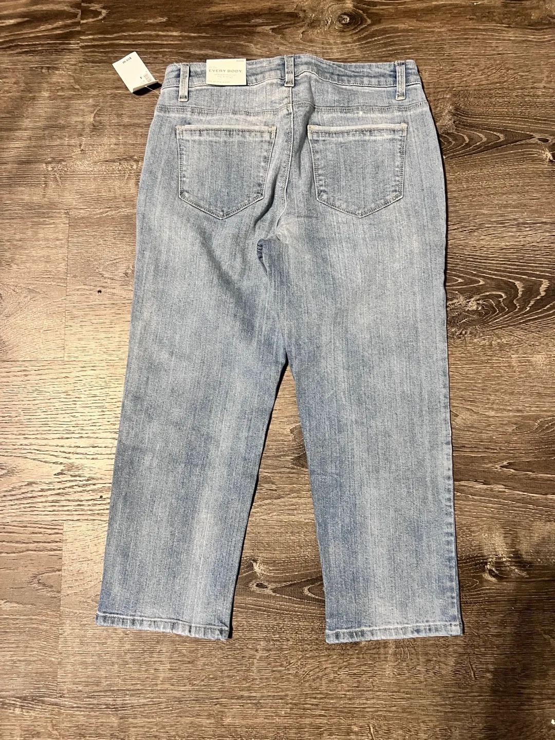 Brand new Cleo Every Body Fit Cropped Jeans - Size 8 image indicator(3)