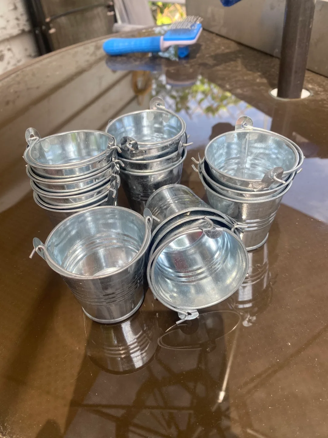 28 Pack Mini Metal Buckets with Handles thumbnail