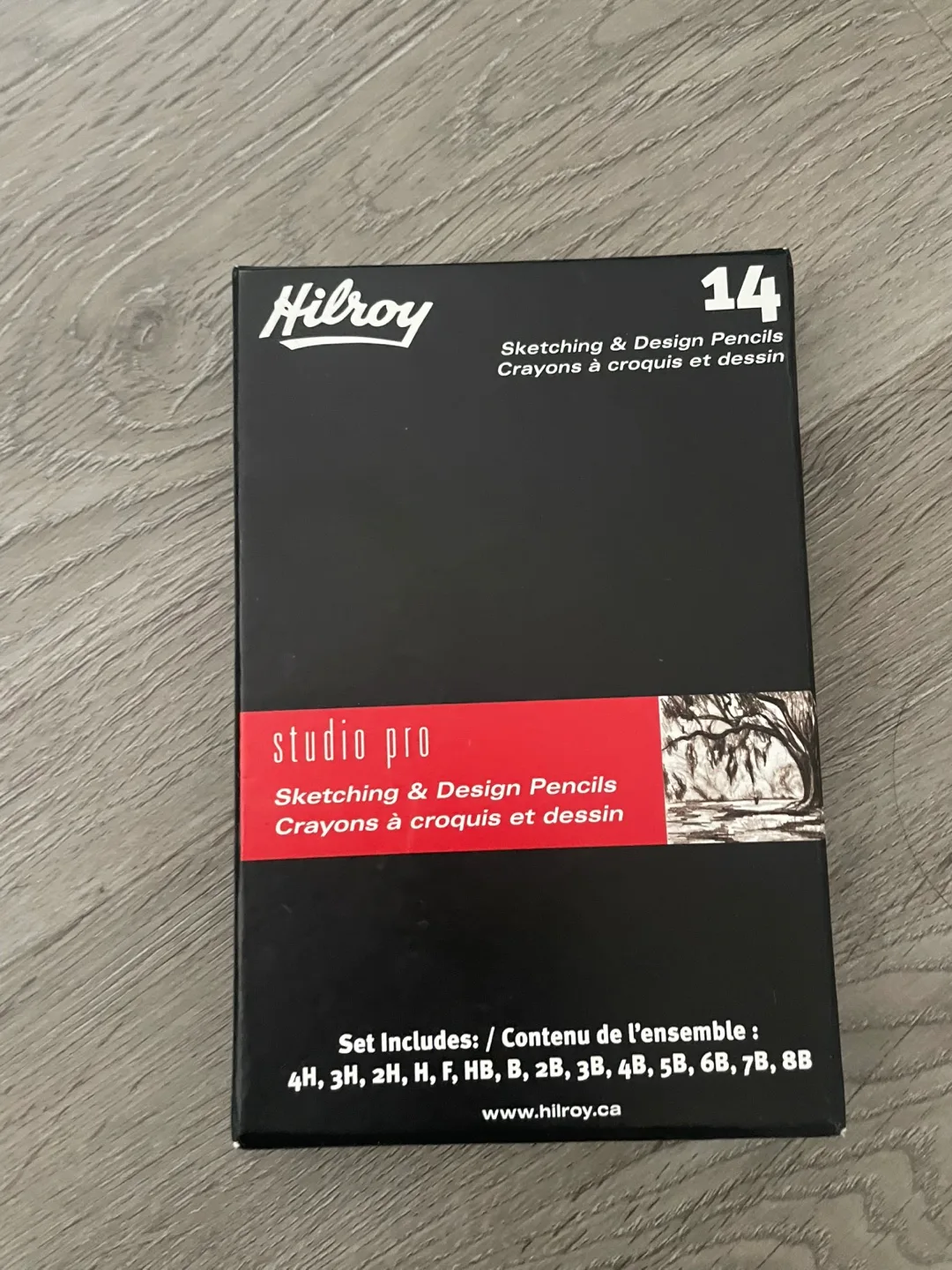 Hilroy Studio Pro Sketching Pencils - 14 Piece Set image indicator(2)