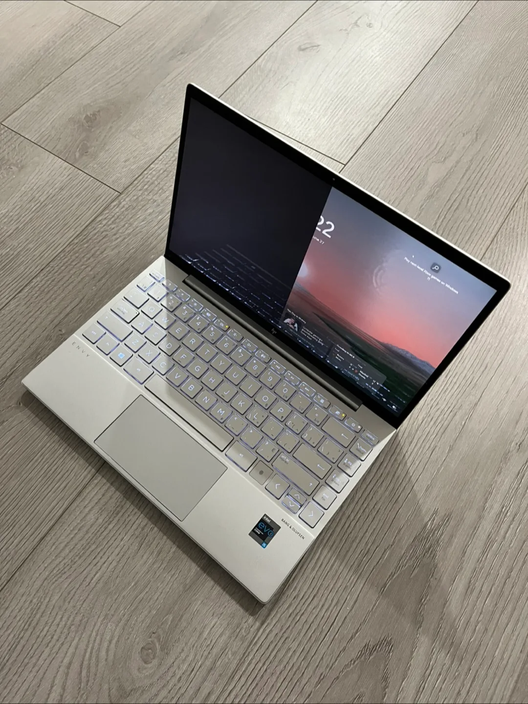 FOR PARTS - HP ENVY 13 IN LAPTOP (READ DESCRIPTION) image indicator(3)