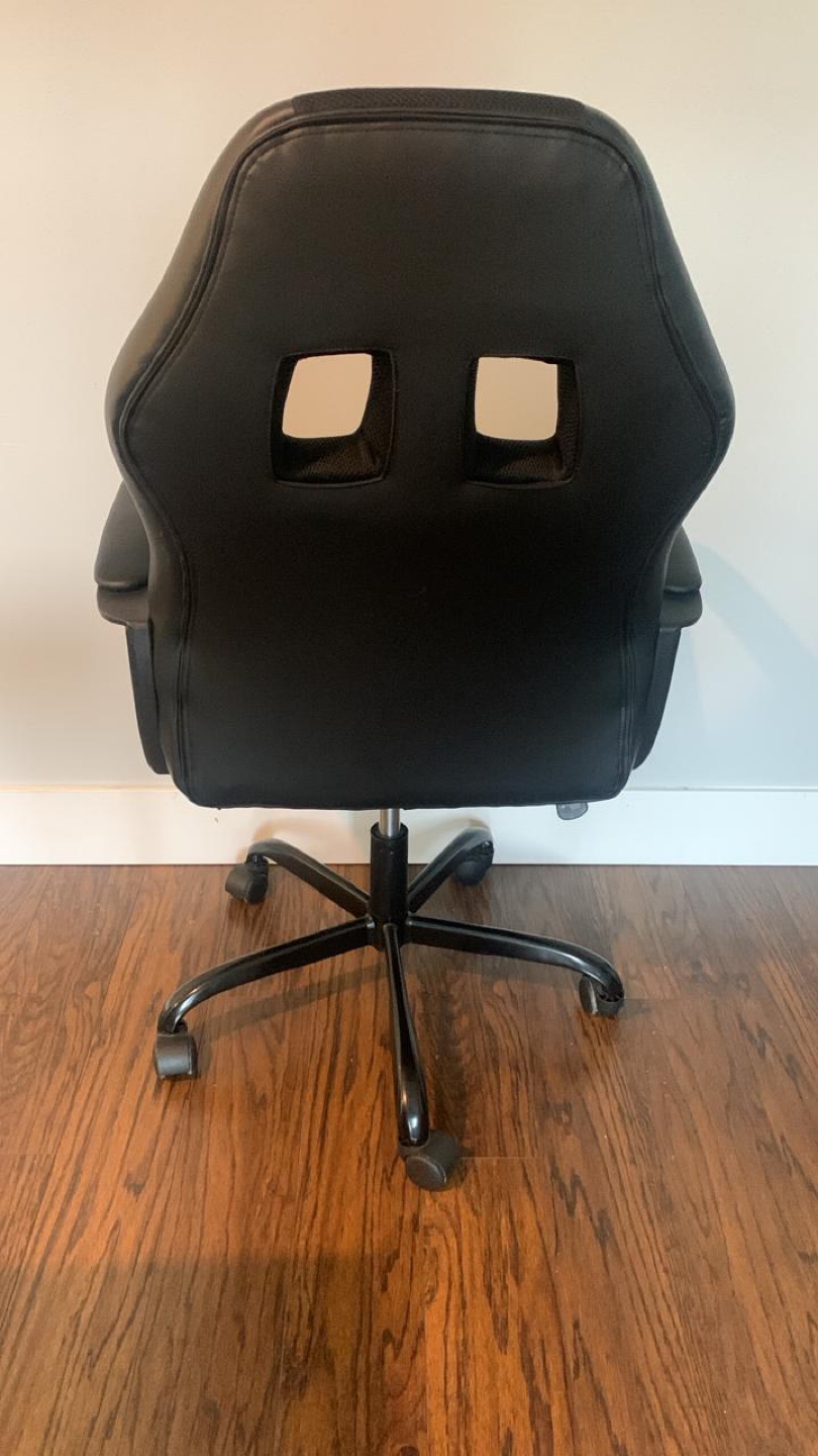 Black Gaming/ office  Chair - photo 2