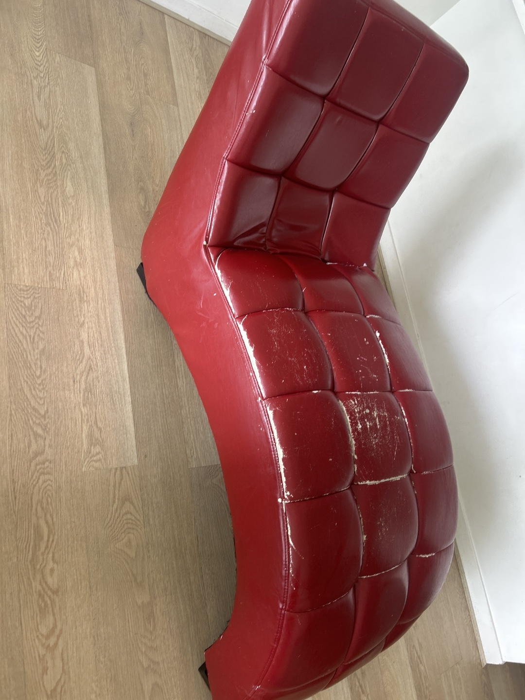 Used Red Leather Lounge Chair