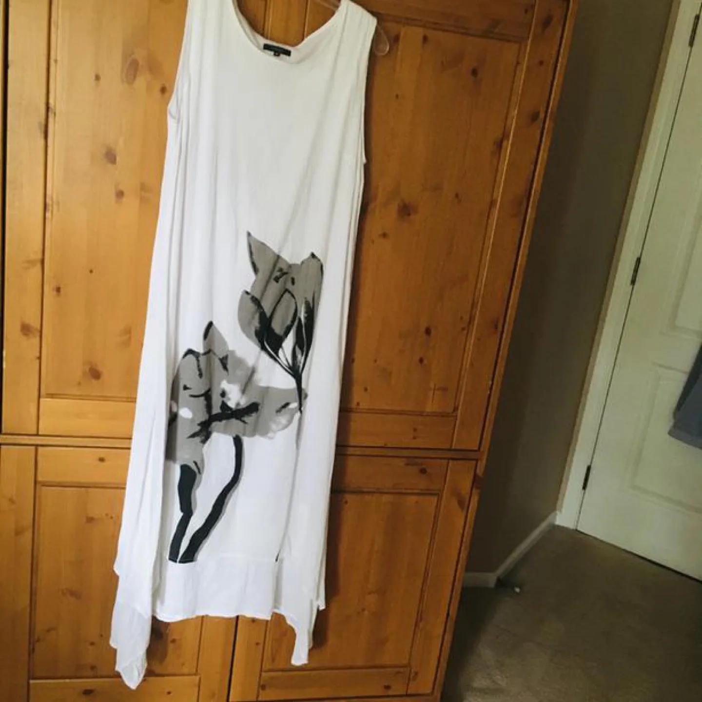 White maxi Dress with grey/black design thumbnail