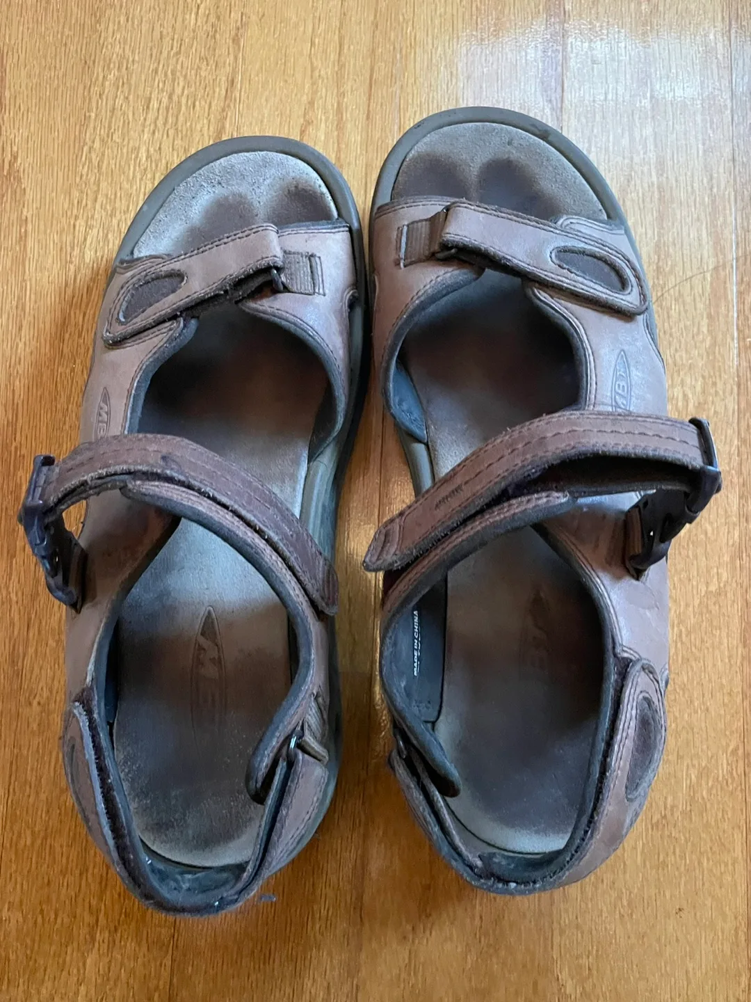 MBT Sandals, Size 9 thumbnail