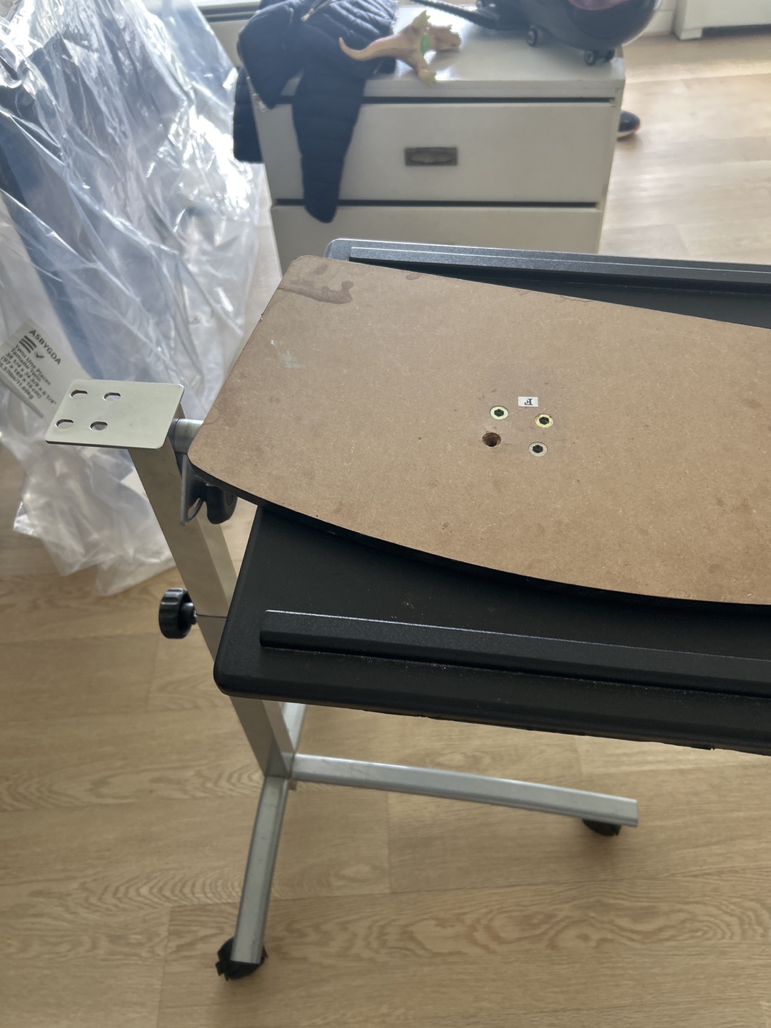 Adjustable Laptop Desk on Wheels - photo 2