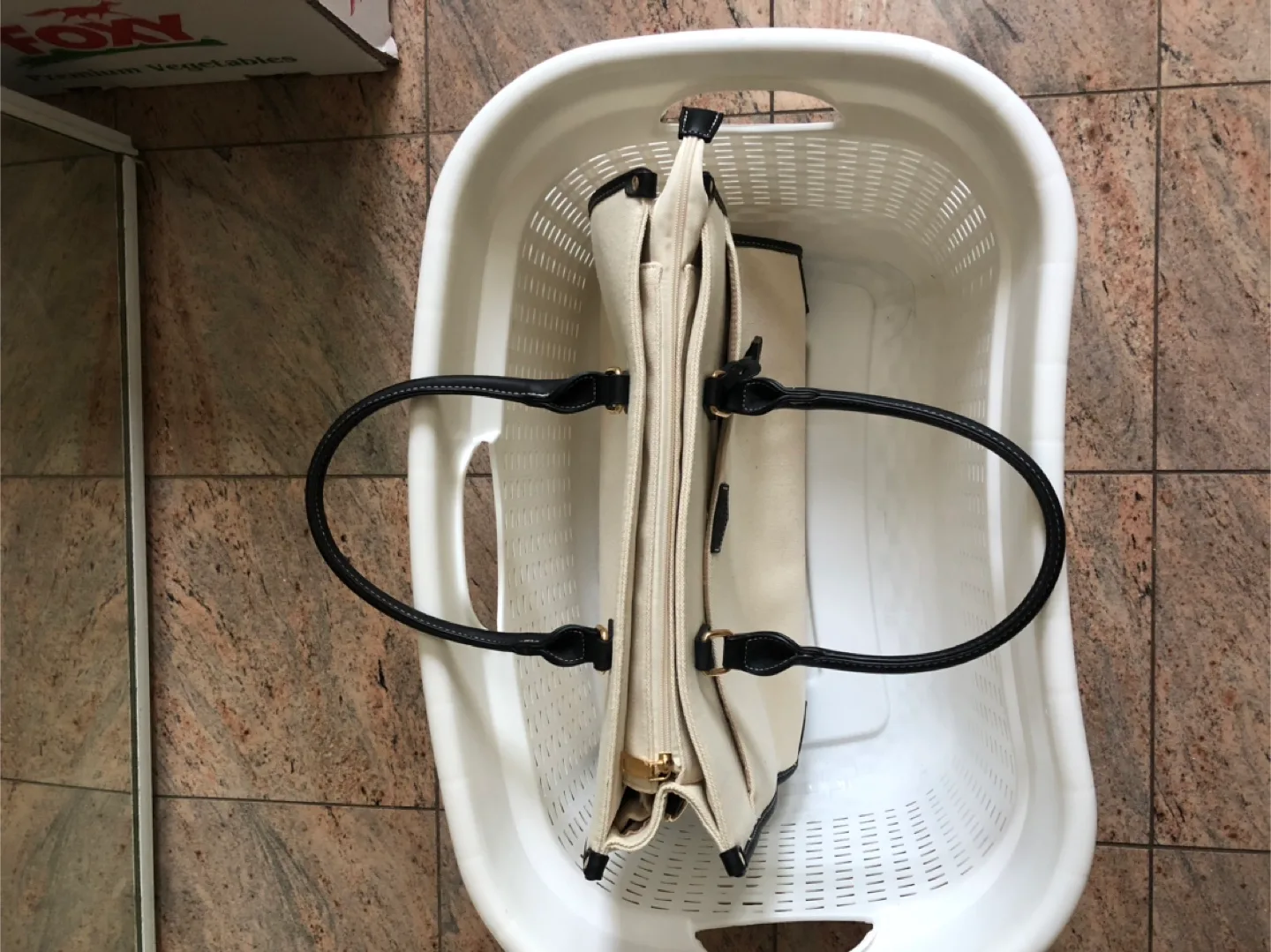 New Canvas Tote Bag with Black Handles image indicator(2)