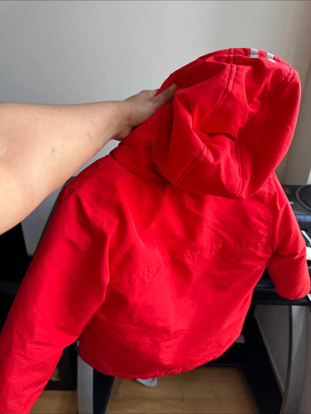 Disney junior Mickey Mouse 4T Snowsuit & Jacket image indicator(3)