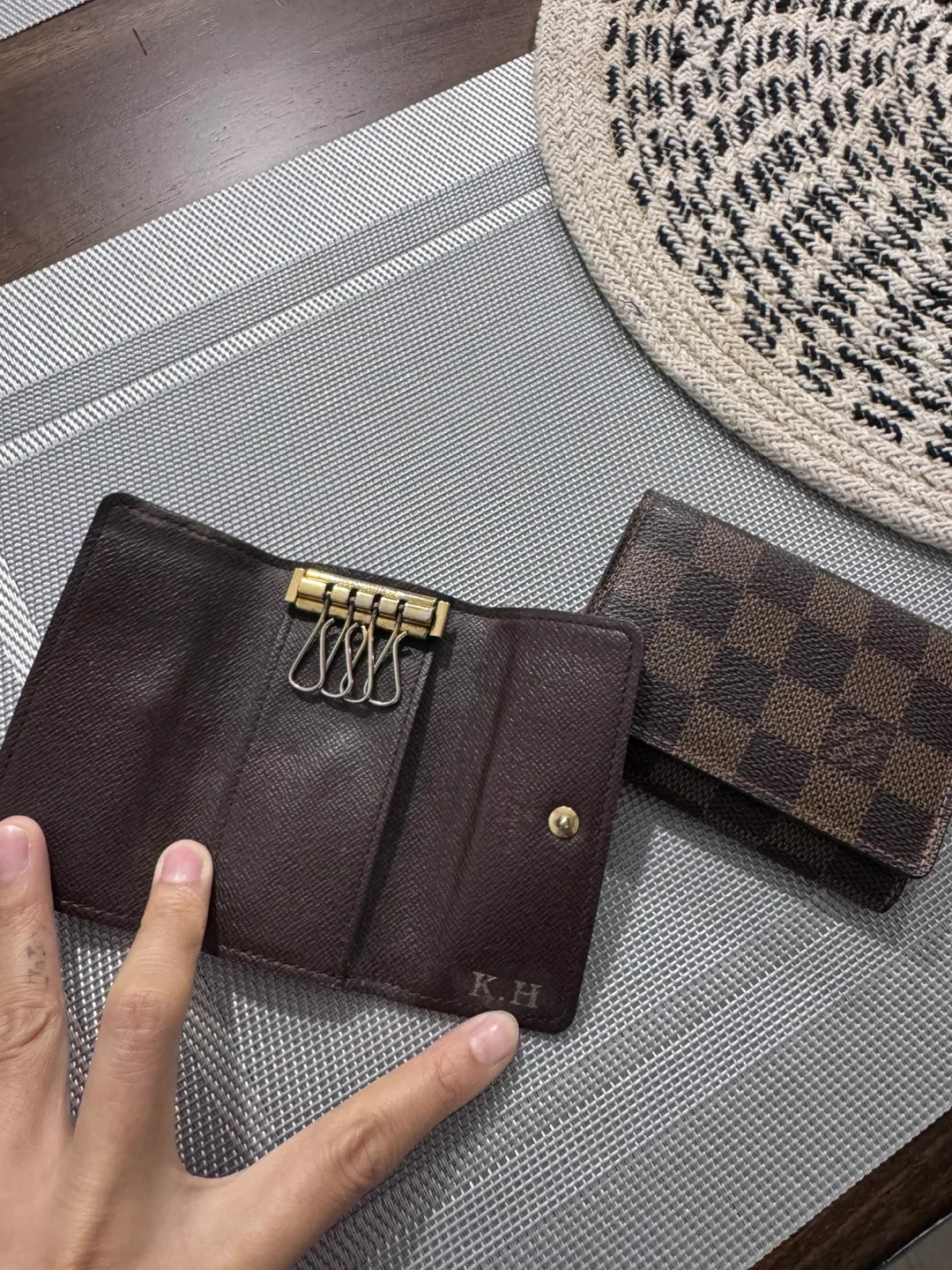 Louis Vuitton Damier Ebene Key Holder & Wallet image indicator(2)