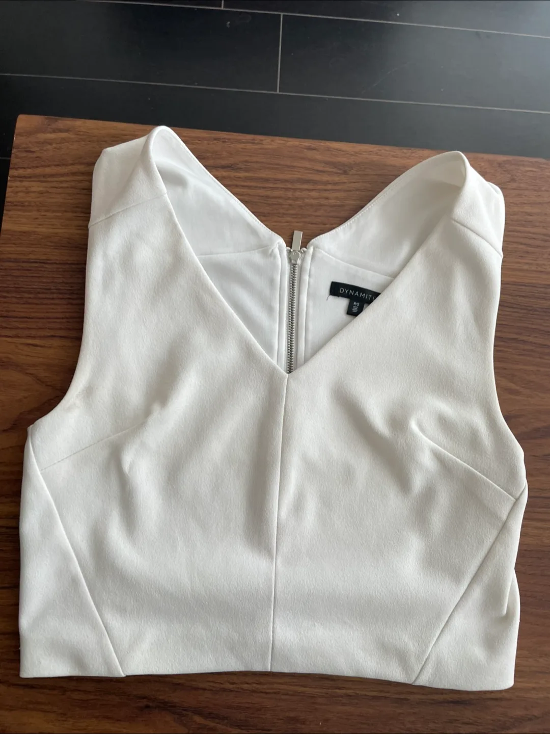 Dynamite White Sleeveless Top - Size P/S thumbnail