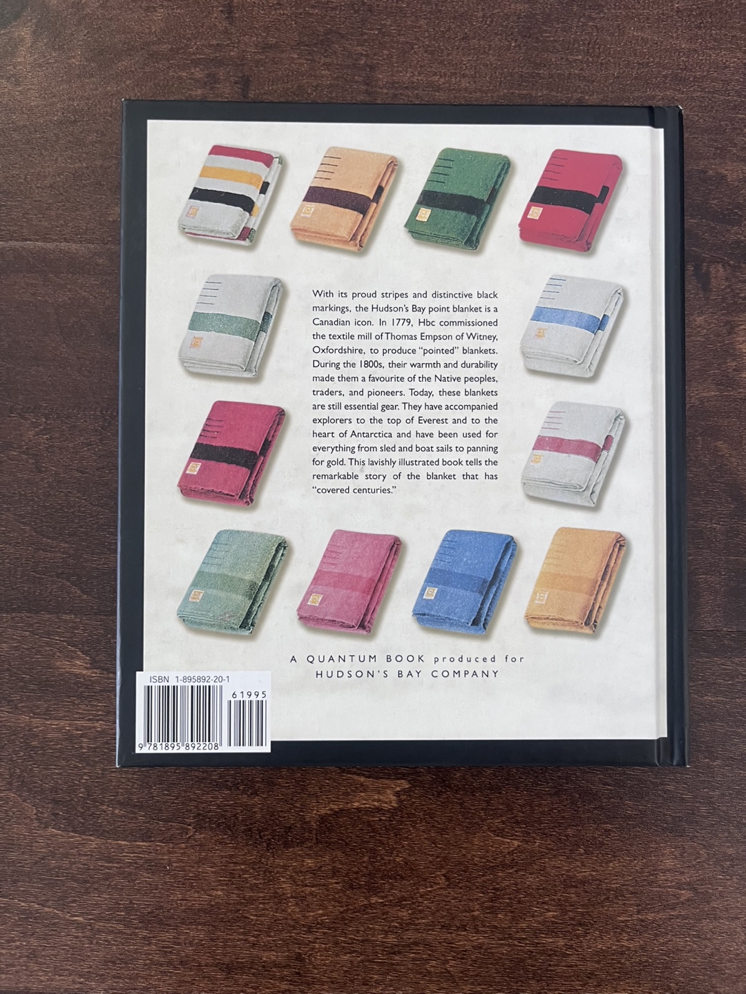 The Blanket: Hudson's Bay Point Blanket History Book