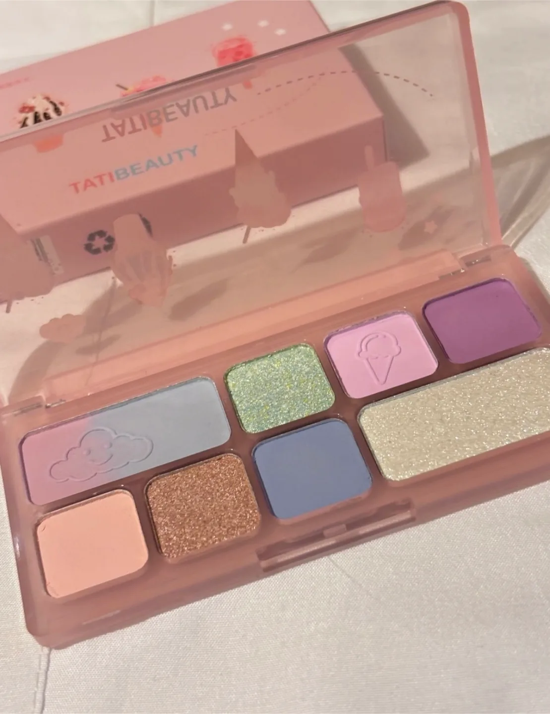 Tati Beauty Ice Cream Eyeshadow Palette image indicator(2)