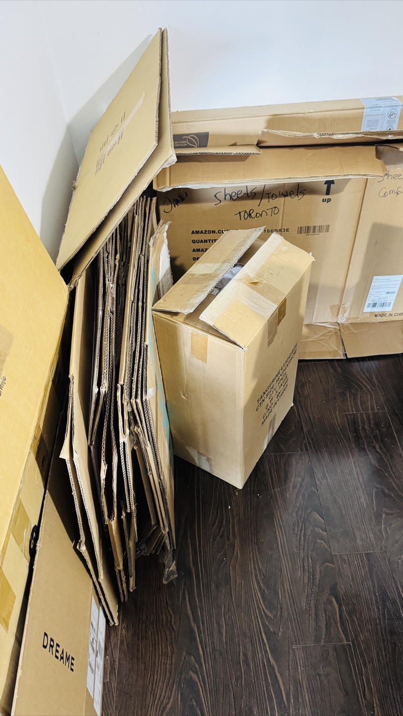 Free boxes - pick up asap - photo 3