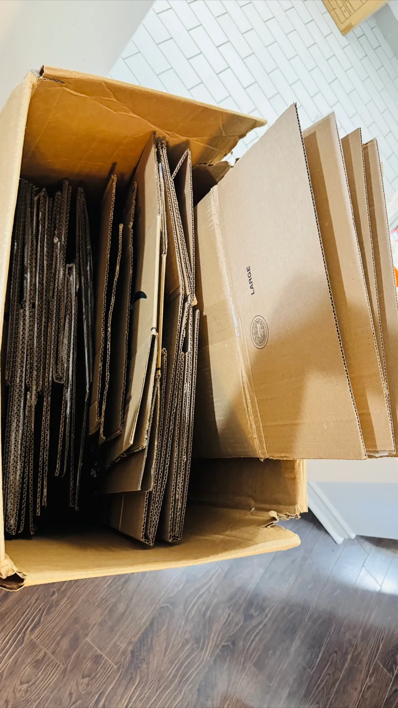 Free boxes - pick up asap image indicator(2)