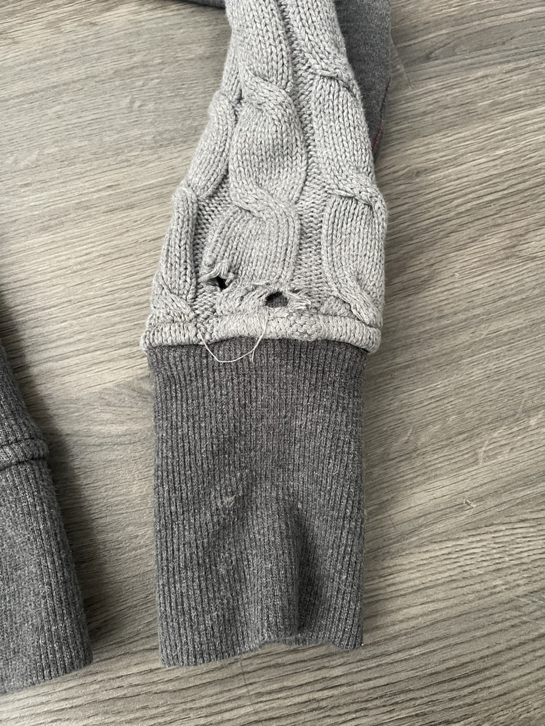 Lululemon Grey & Pink Hoodie - photo 3