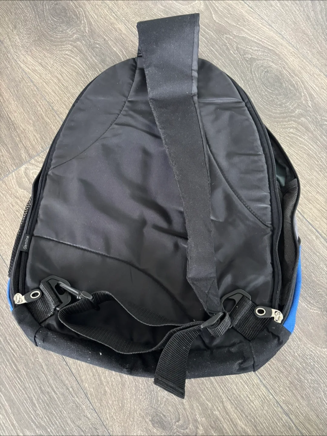 Deloitte Sling Backpack #freecycle image indicator(2)