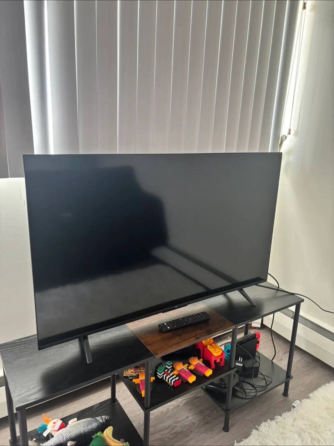 TCL 43-Inch Class S4 4K LED Smart TV thumbnail