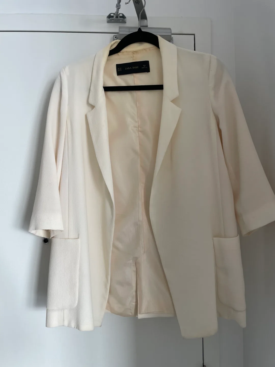 Zara Basic XS Blazer - Cream thumbnail