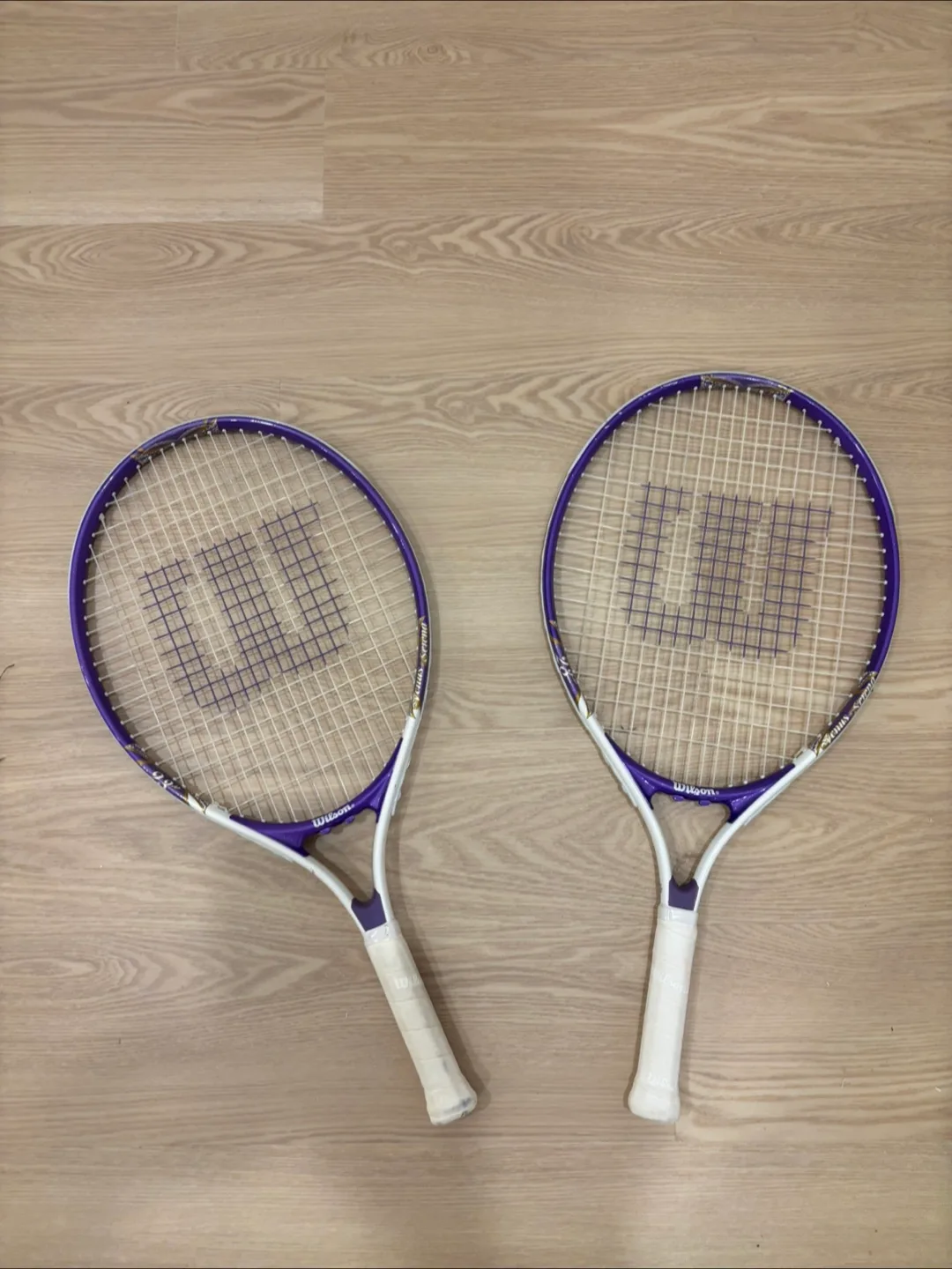 Wilson Tennis Racquets with Dunlop Balls thumbnail