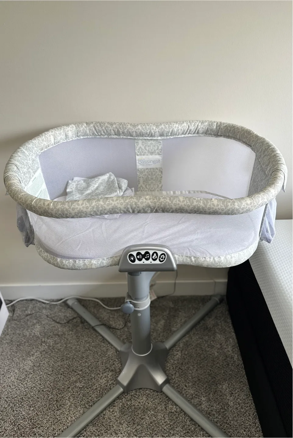 Bassinet Baby Soother
