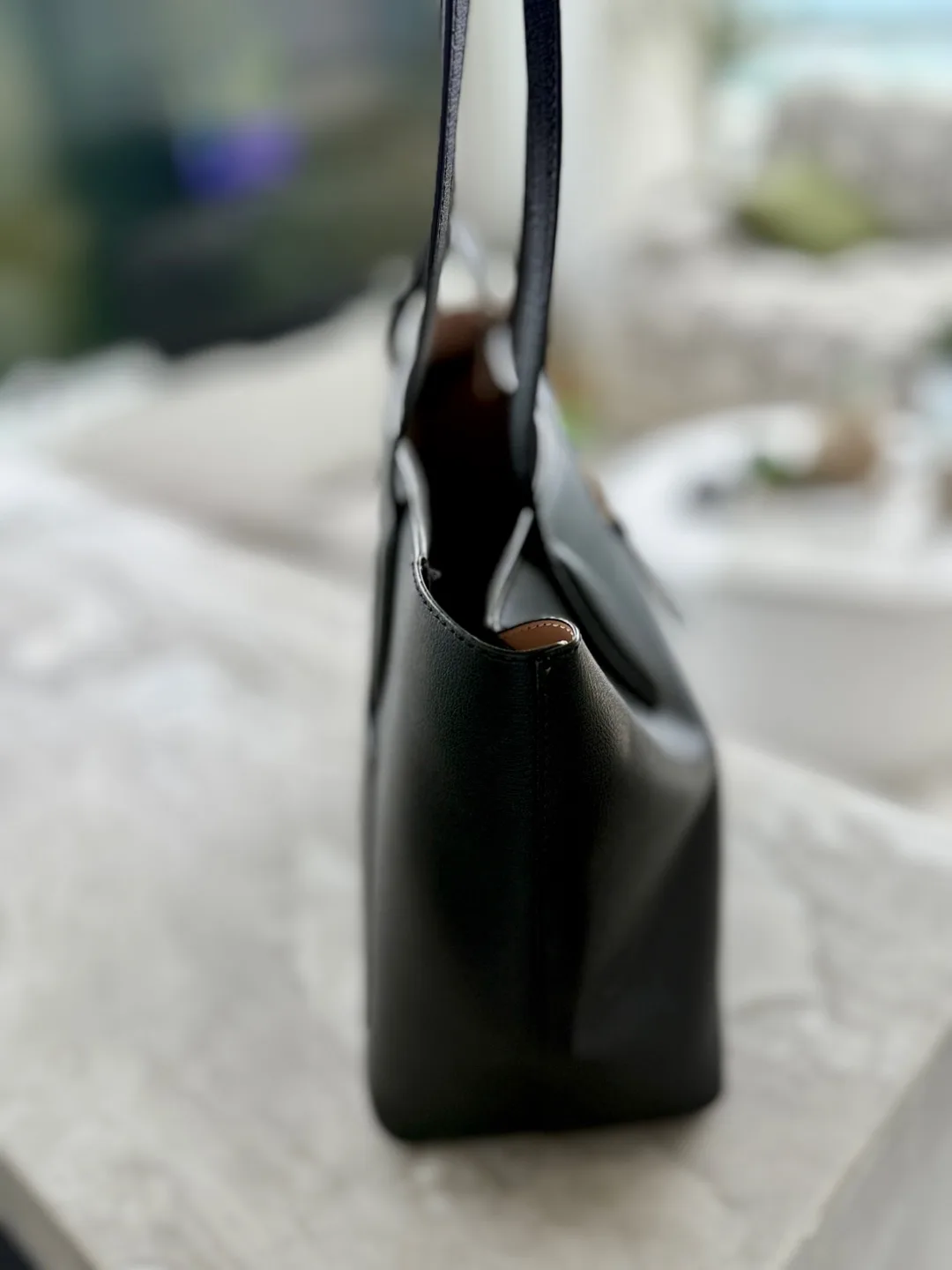 Kate Spade Small Tote image indicator(2)