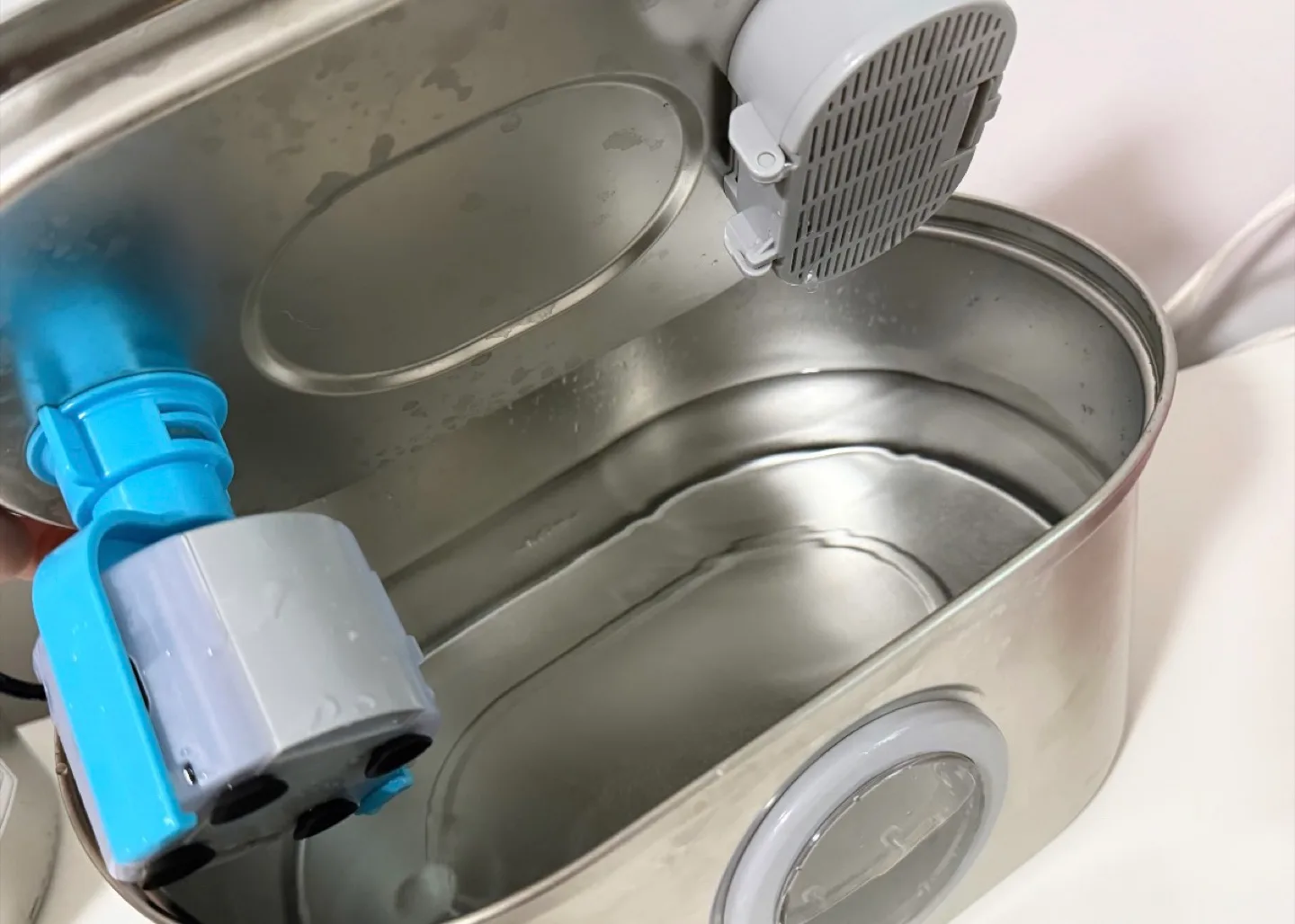 Stainless Steel Pet Water Fountain with filters image indicator(3)