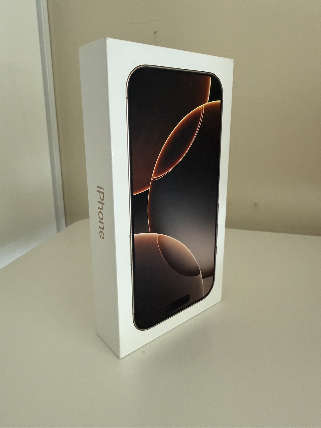 New iPhone 16 Pro - 128GB Gold - photo 5
