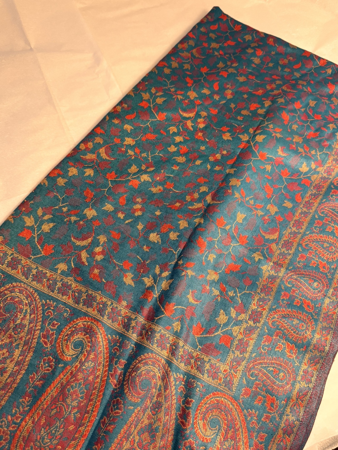 Paisley Pattern Shawl - photo 4