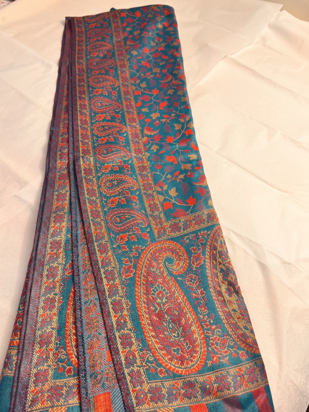 Paisley Pattern Shawl - photo 3