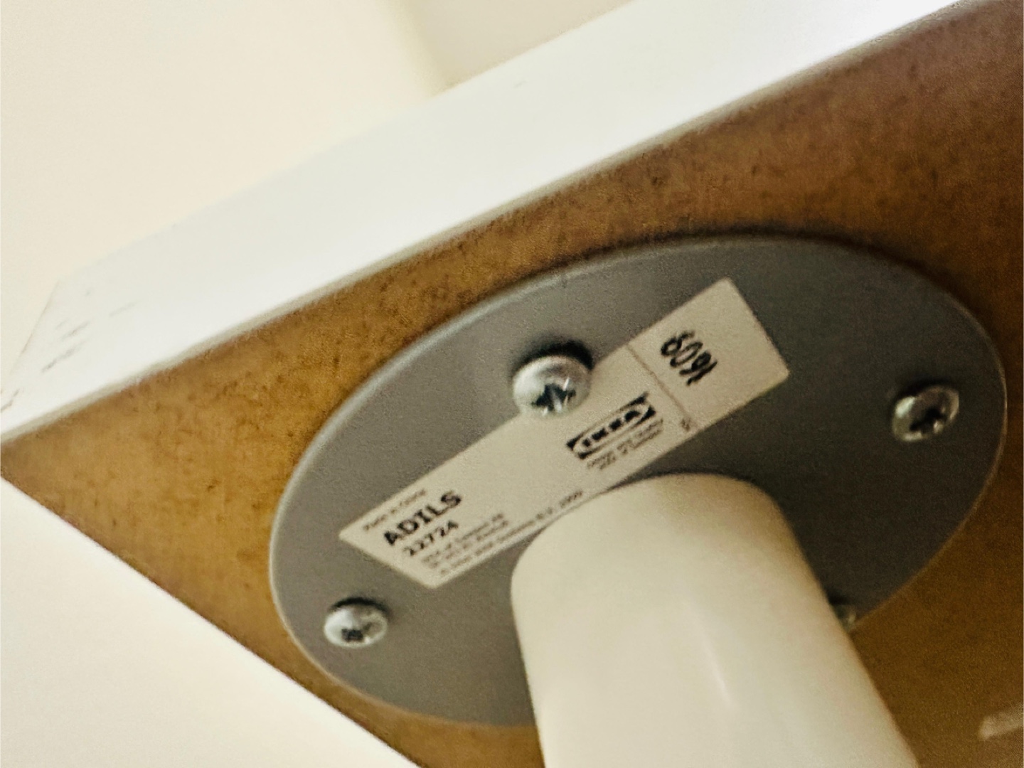 IKEA ADILS White Desk - photo 4