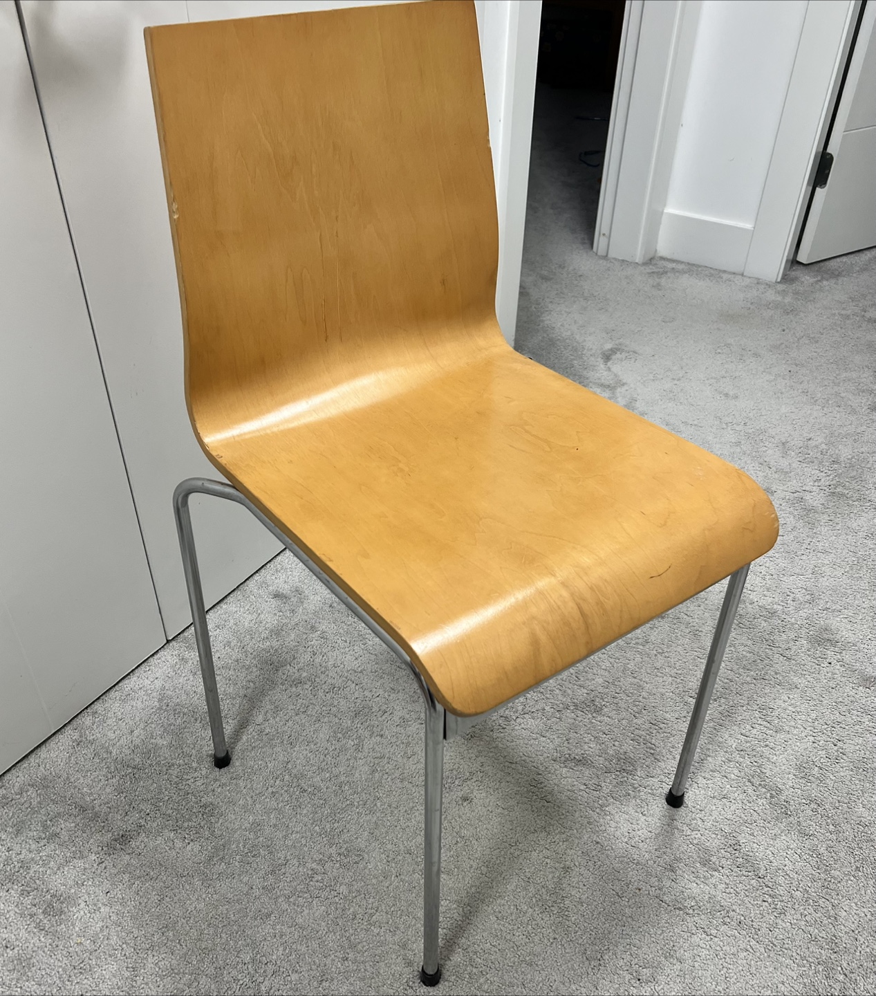 Mid century formed plywood accent chair