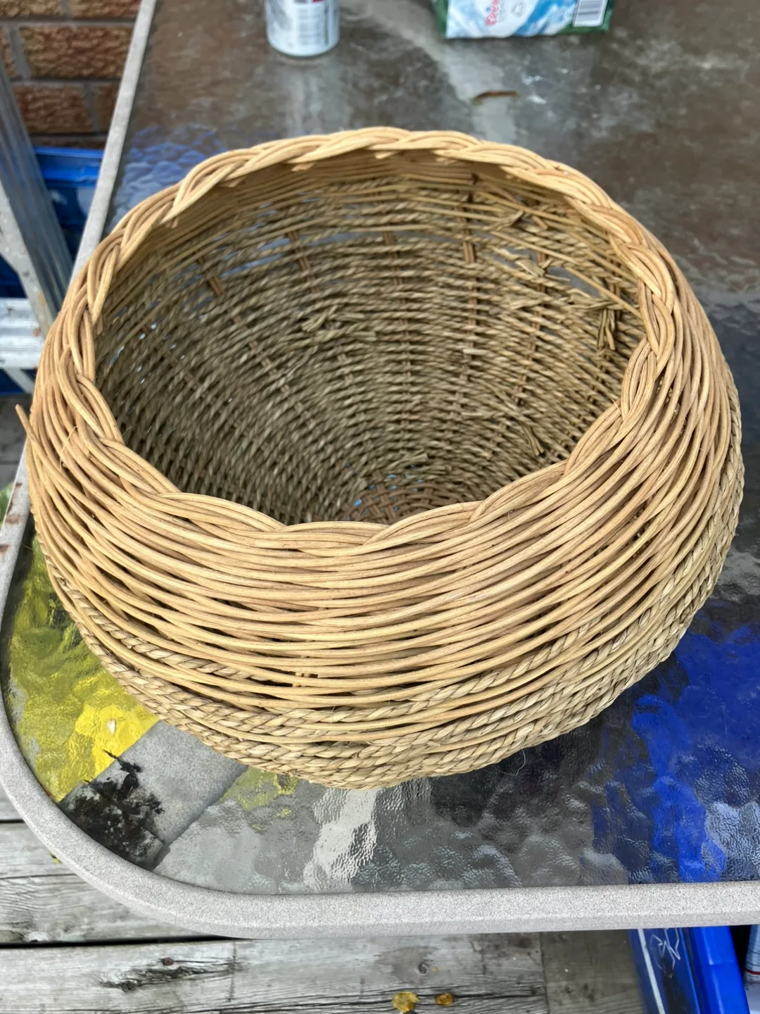 #freecycle Wicker Basket - 11 inch diameter thumbnail