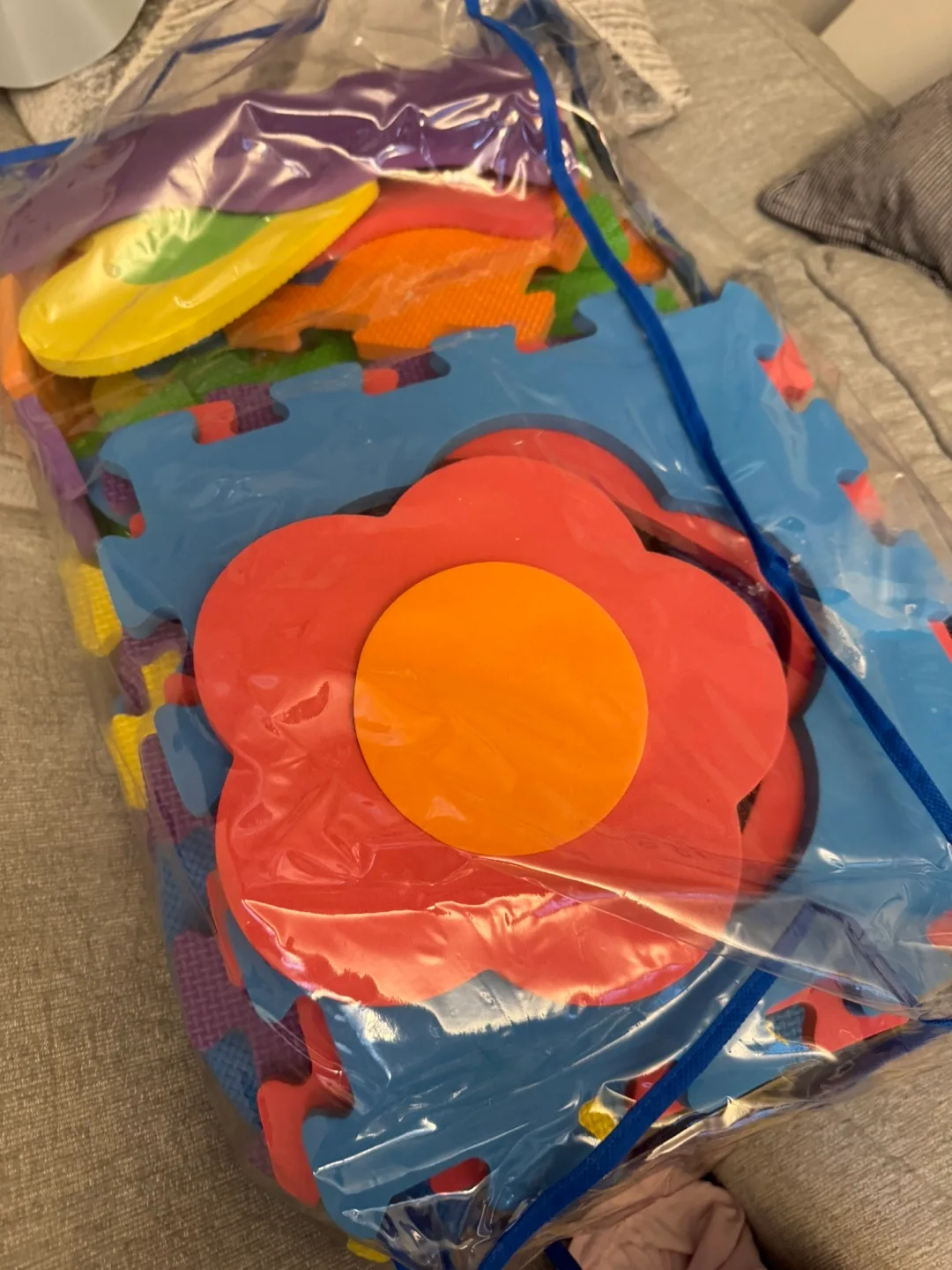 Colorful Foam Puzzle Play Mat #freecycle thumbnail
