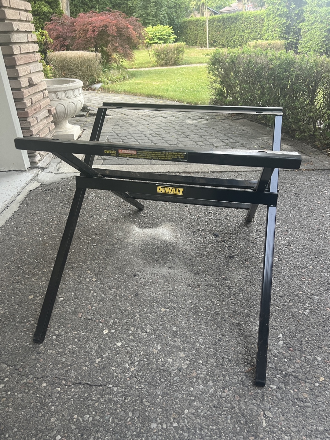 DeWalt DW7440 Type 2 Table Saw Stand - photo 2