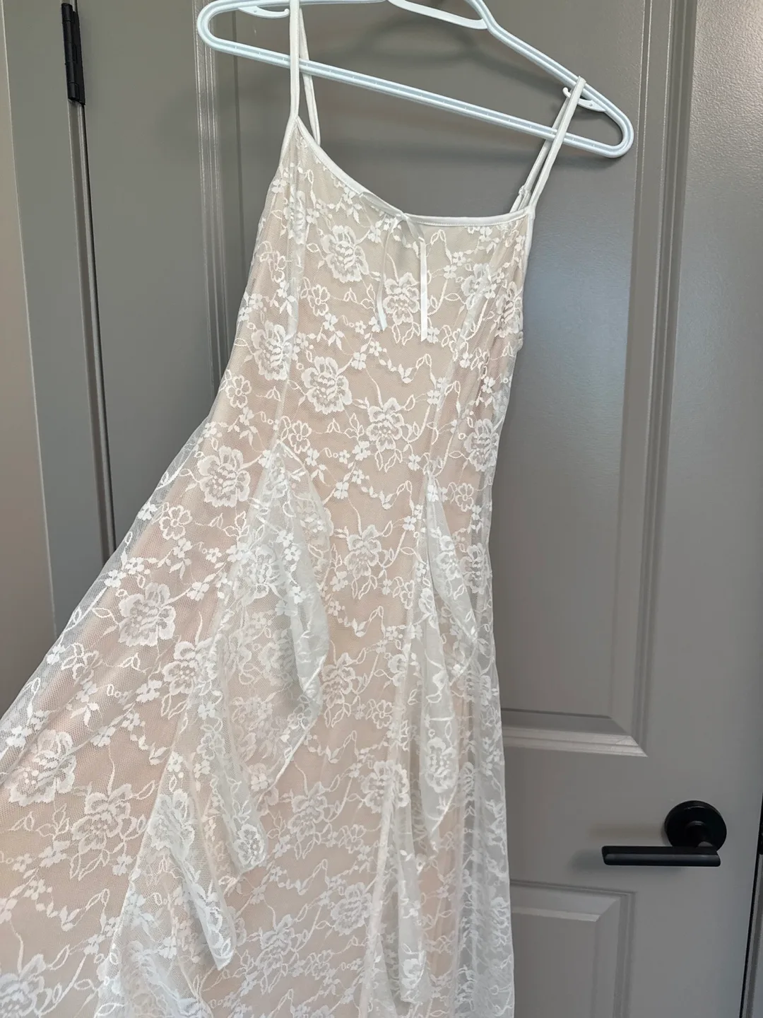 Shein White Lace Dress - Size XS image indicator(2)