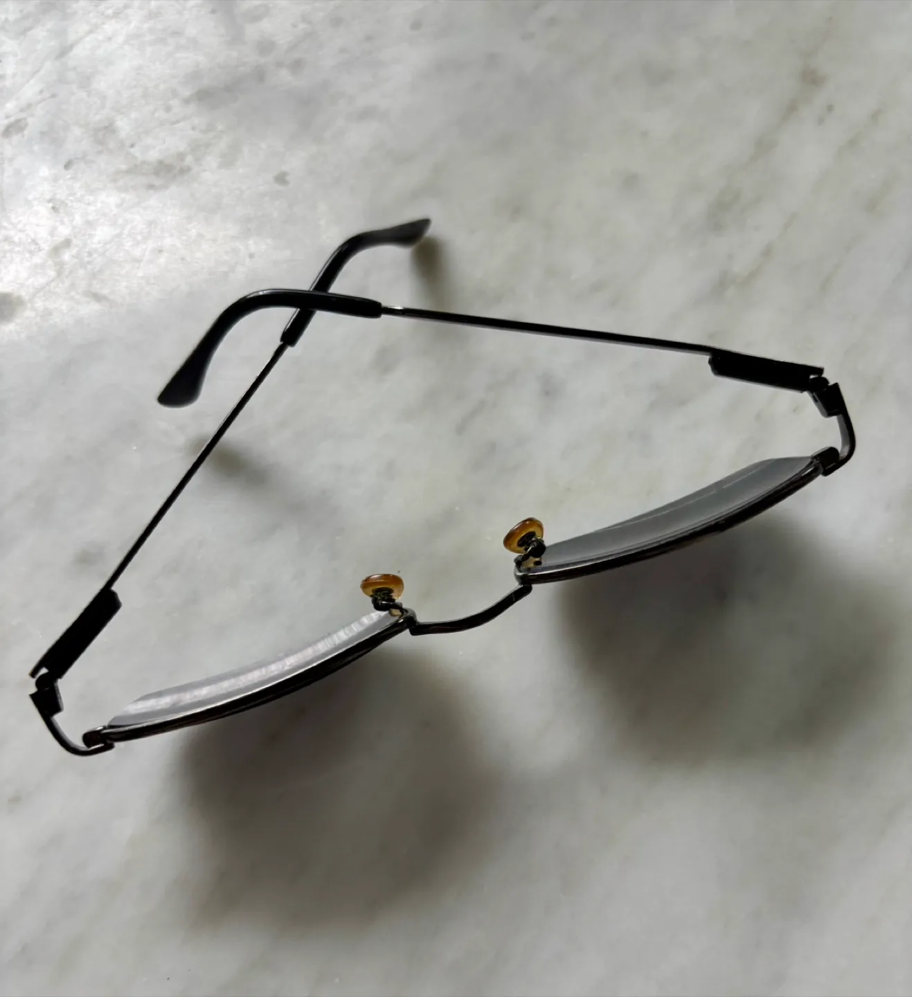 Sunglasses #freecycle image indicator(2)